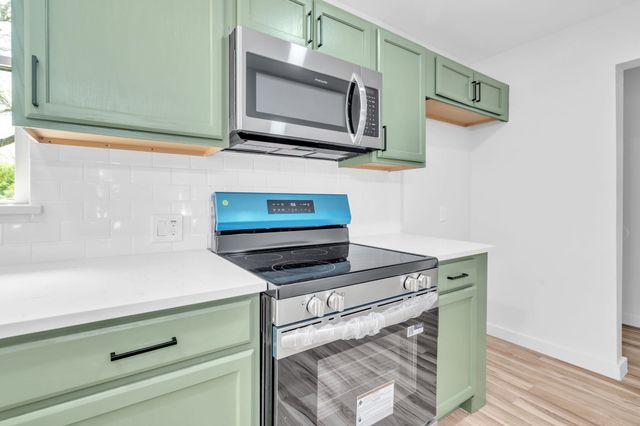 5620 Hiett Court, Fort Worth, TX 76112