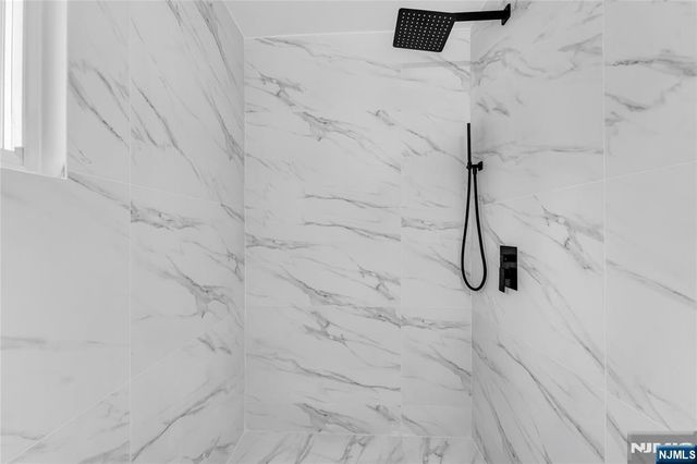 46 Chamberlain Avenue, Little Ferry, NJ 07643