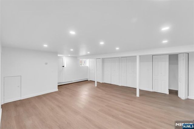 46 Chamberlain Avenue, Little Ferry, NJ 07643