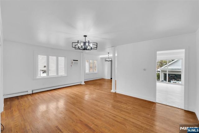 46 Chamberlain Avenue, Little Ferry, NJ 07643