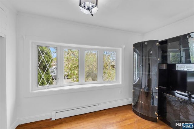 46 Chamberlain Avenue, Little Ferry, NJ 07643