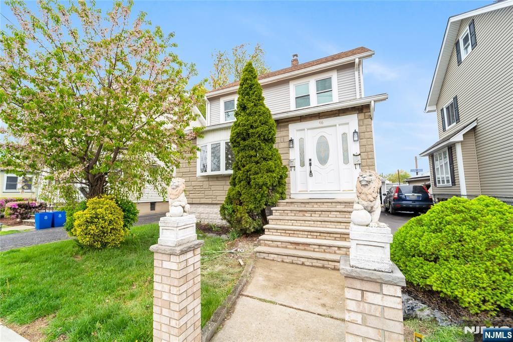 46 Chamberlain Avenue, Little Ferry, NJ 07643