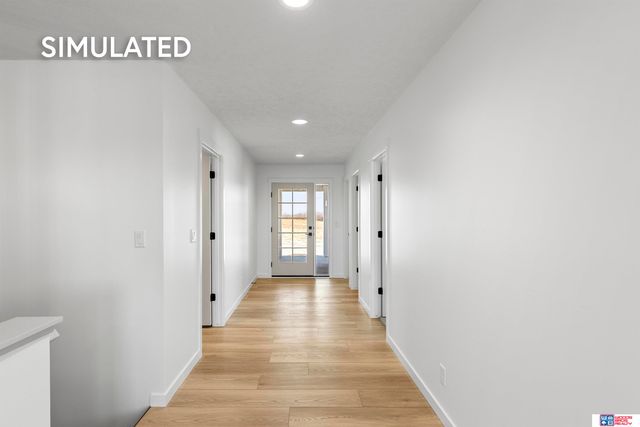 9111 Castle Pine Drive, Lincoln, NE 68516