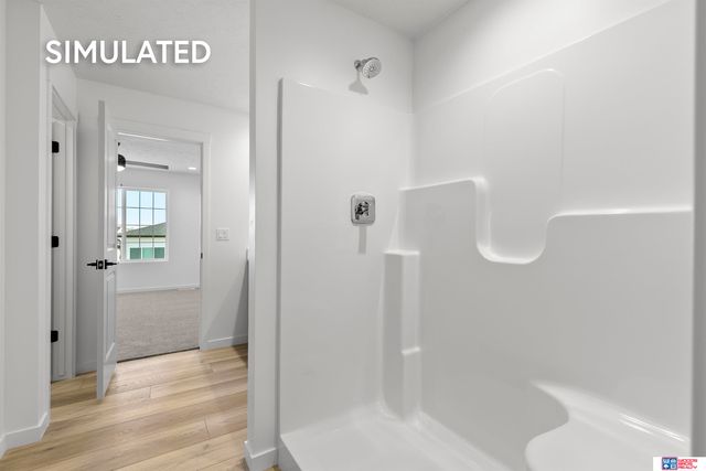 9111 Castle Pine Drive, Lincoln, NE 68516