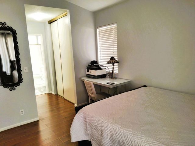 1042 Christobal Lane, Colton, CA 92324