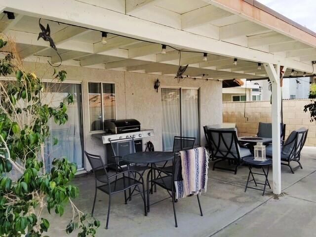 1042 Christobal Lane, Colton, CA 92324