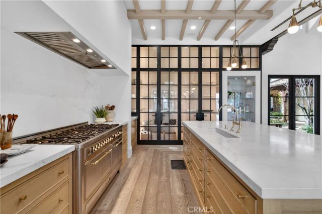 18 Mission Ridge Road, Ladera Ranch, CA 92694