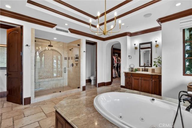 18 Mission Ridge Road, Ladera Ranch, CA 92694
