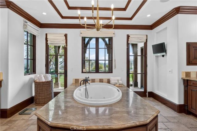 18 Mission Ridge Road, Ladera Ranch, CA 92694