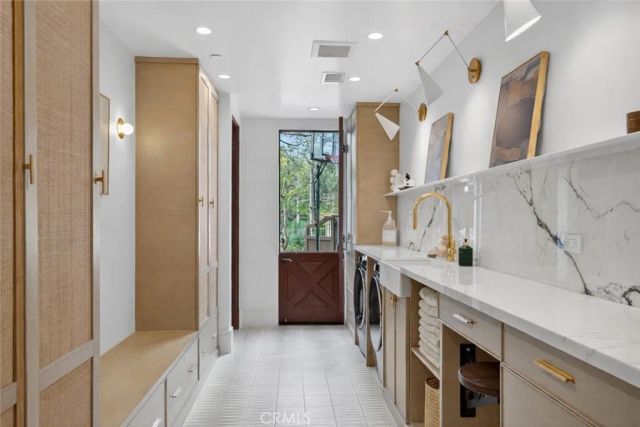 18 Mission Ridge Road, Ladera Ranch, CA 92694