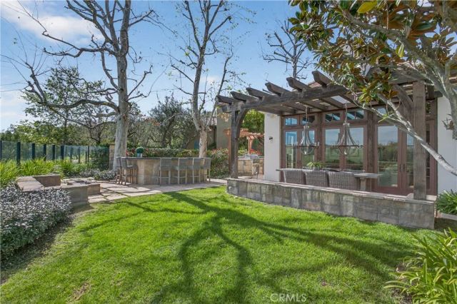 18 Mission Ridge Road, Ladera Ranch, CA 92694