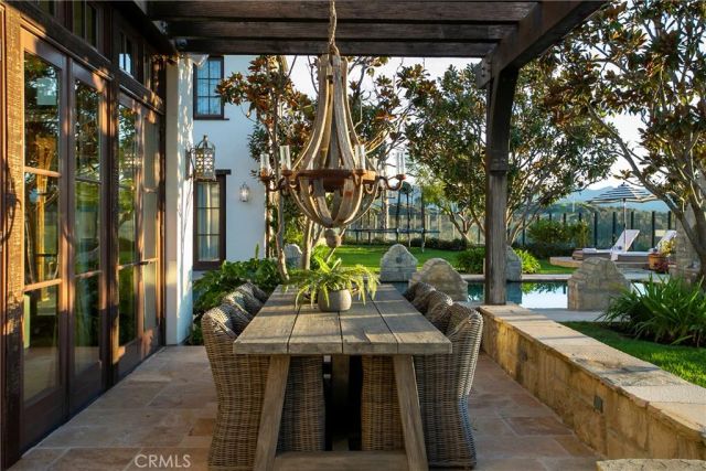 18 Mission Ridge Road, Ladera Ranch, CA 92694