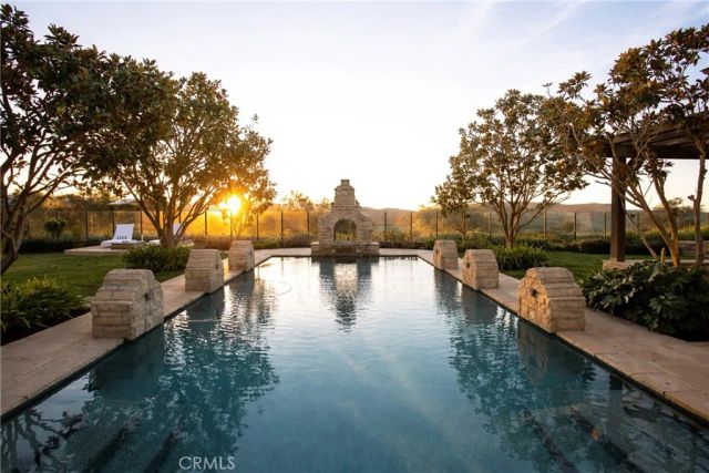 18 Mission Ridge Road, Ladera Ranch, CA 92694
