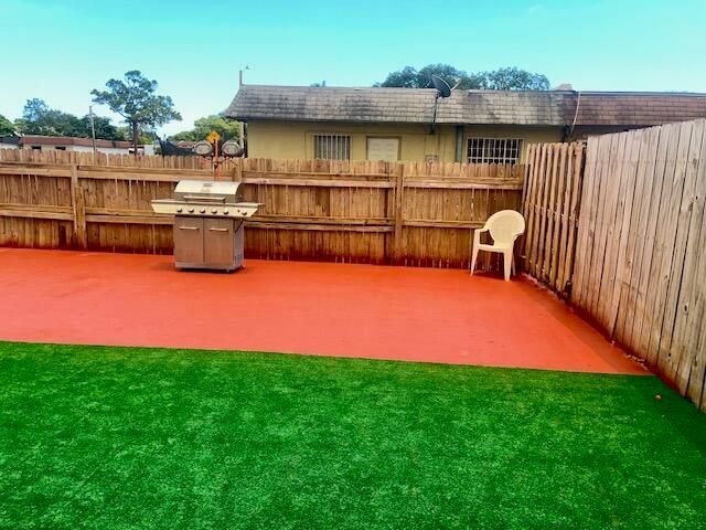 3930 NW 207 St Road, Miami Gardens, FL 33055