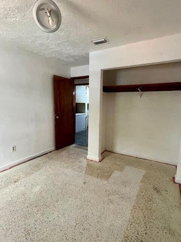 3930 NW 207 St Road, Miami Gardens, FL 33055
