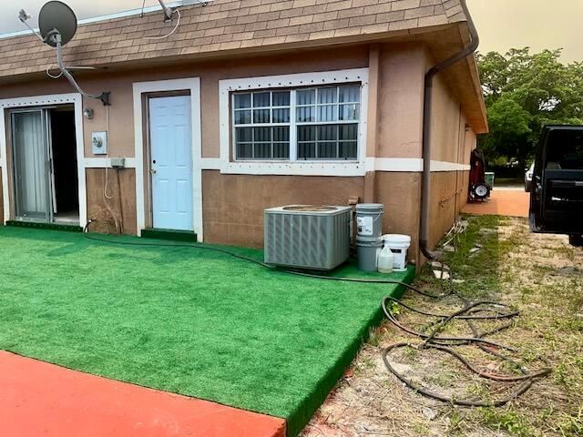 3930 NW 207 St Road, Miami Gardens, FL 33055