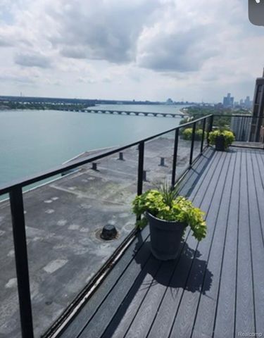 8200 Jefferson Avenue E 803, Detroit, MI 48214