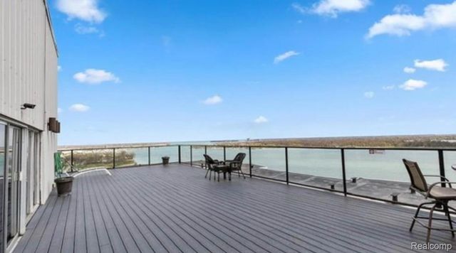 8200 Jefferson Avenue E 803, Detroit, MI 48214