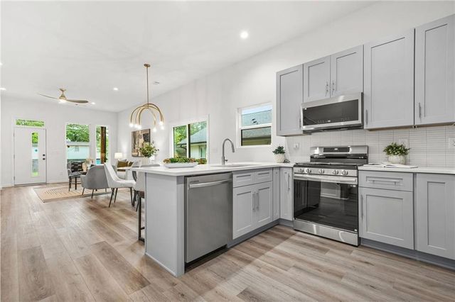 1223 Oakland SW Drive, Atlanta, GA 30310