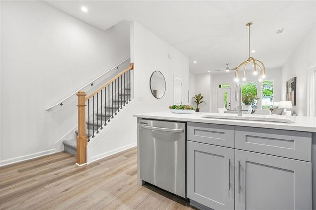 1223 Oakland SW Drive, Atlanta, GA 30310