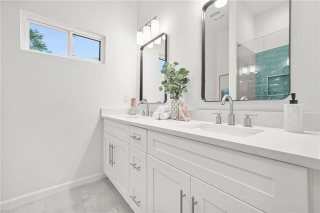 1223 Oakland SW Drive, Atlanta, GA 30310