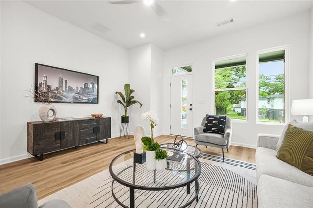 1223 Oakland SW Drive, Atlanta, GA 30310