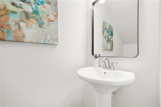 1223 Oakland SW Drive, Atlanta, GA 30310