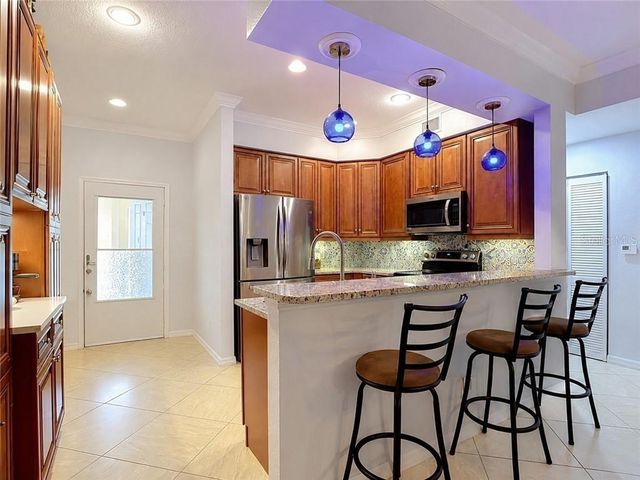 1051 WINDING PINES CIRCLE 105, Cape Coral, FL 33909