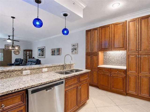 1051 WINDING PINES CIRCLE 105, Cape Coral, FL 33909