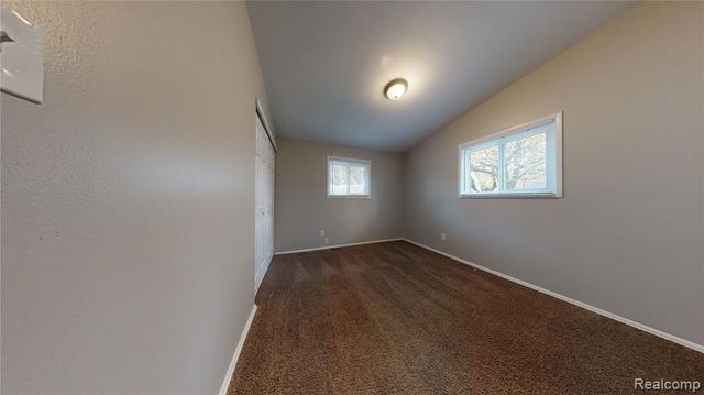 1198 Neafie Avenue, Pontiac, MI 48342