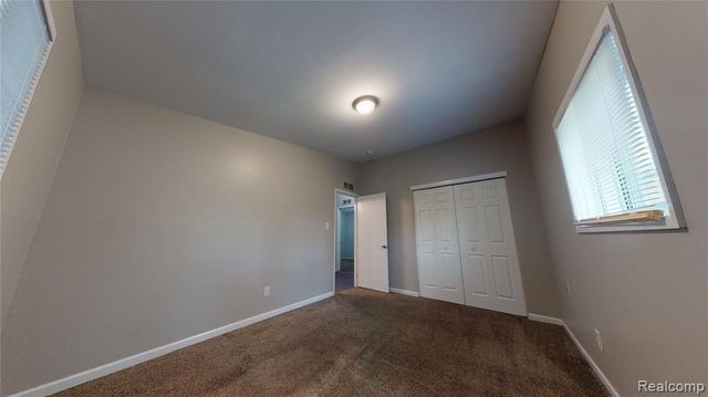 1198 Neafie Avenue, Pontiac, MI 48342
