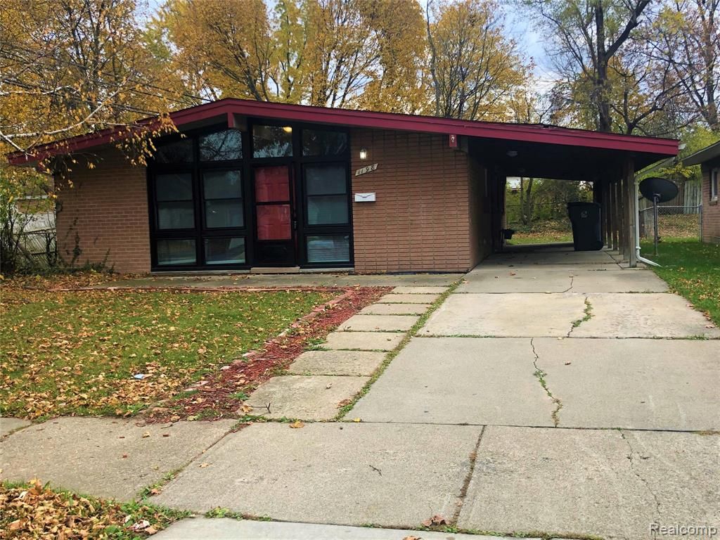 1198 Neafie Avenue, Pontiac, MI 48342