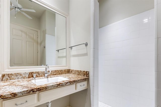 927 Nicholson Street, Houston, TX 77008