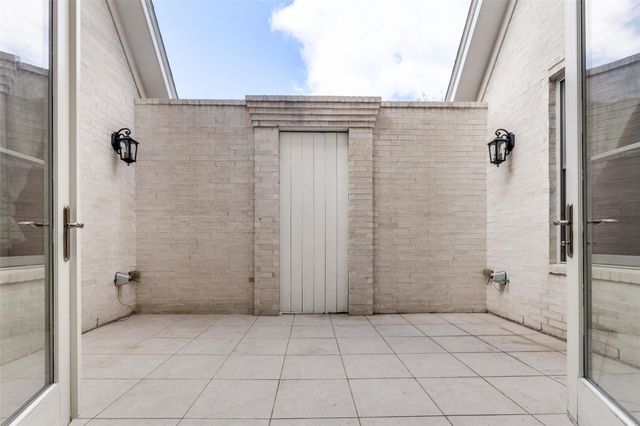 927 Nicholson Street, Houston, TX 77008