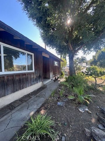 8228 Wentworth Street, Sunland, CA 91040