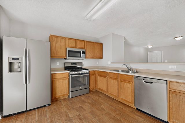 30 Tome Vista Drive, Los Lunas, NM 87031