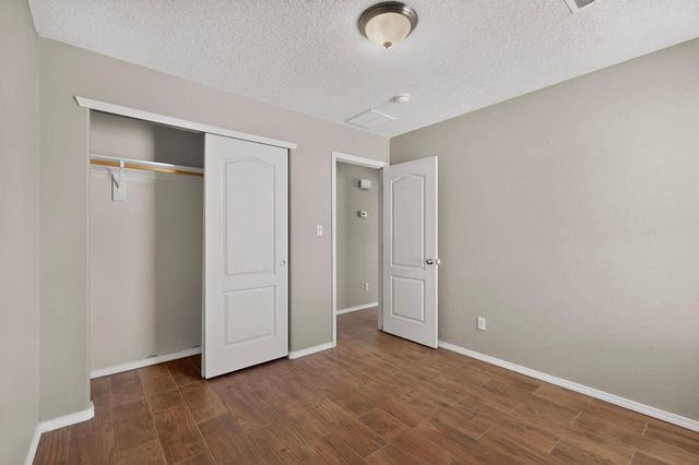 30 Tome Vista Drive, Los Lunas, NM 87031