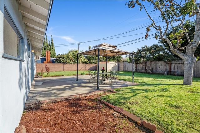 9542 Chanticleer, Anaheim, CA 92804