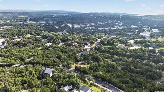 823 VALLEY RDG, Canyon Lake, TX 78133