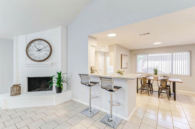 213 Willoughby Drive, Richmond, TX 77469