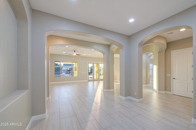 7124 S 67th Drive, Laveen, AZ 85339