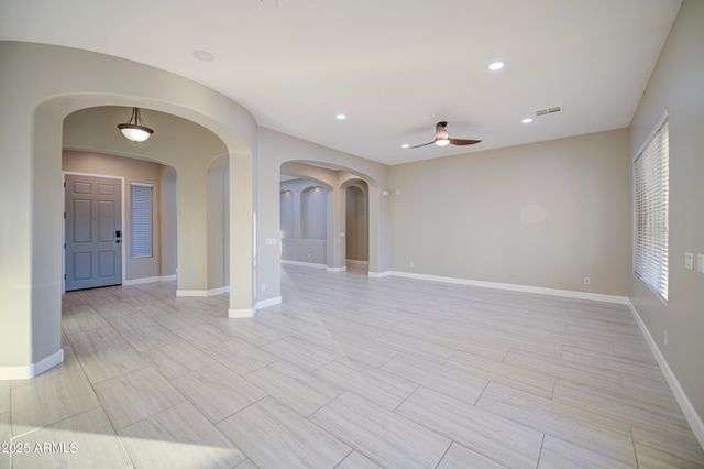 7124 S 67th Drive, Laveen, AZ 85339