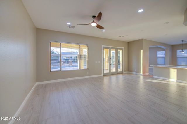 7124 S 67th Drive, Laveen, AZ 85339