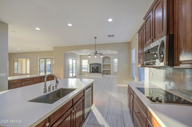 7124 S 67th Drive, Laveen, AZ 85339