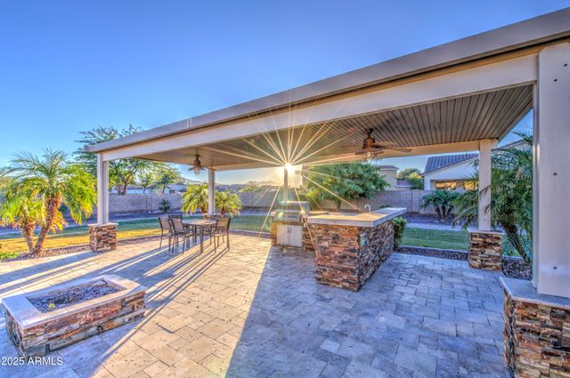 7124 S 67th Drive, Laveen, AZ 85339