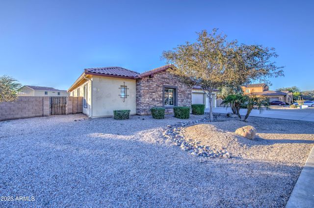 7124 S 67th Drive, Laveen, AZ 85339