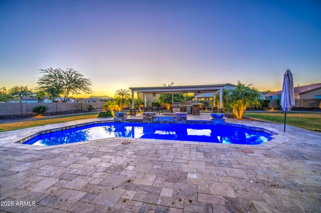 7124 S 67th Drive, Laveen, AZ 85339