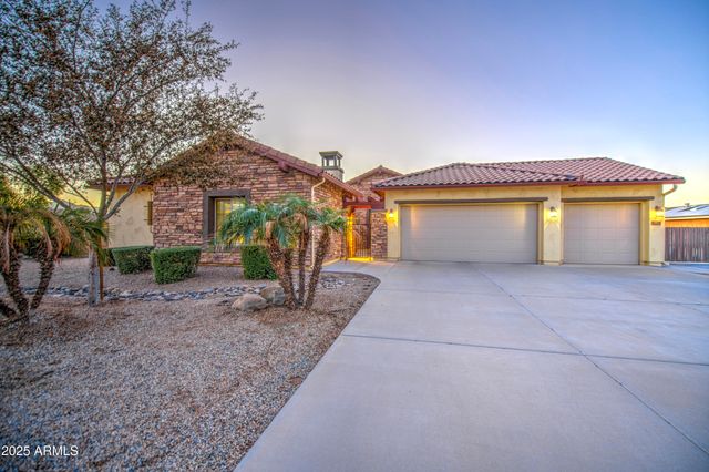 7124 S 67th Drive, Laveen, AZ 85339