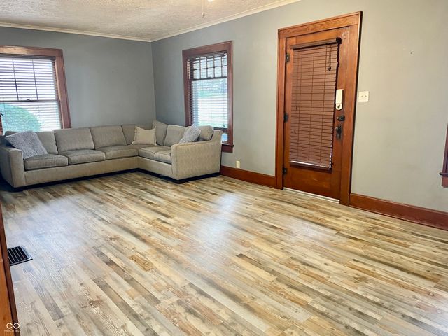 413 E Washington Street, Greencastle, IN 46135