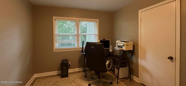 12009 Brookmoor Dr, Louisville, KY 40243